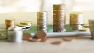 Контроль мобильных переводов в Казахстане: для чего это нужно и что говорят в Нацбанке