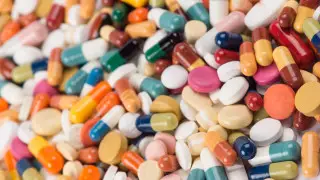 В Казахстане обещают снизить цены на некоторые лекарства