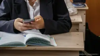 “Игру сатаны“ и сайт для взрослых смотрели казахстанские школьники