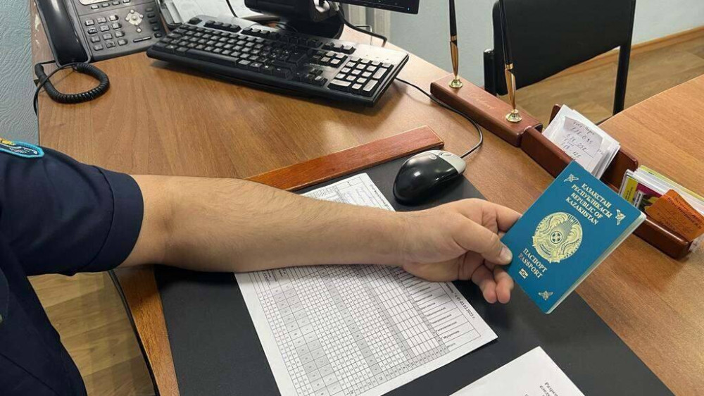 КНБ: Задержаны более 90 казахстанцев с двойным гражданством