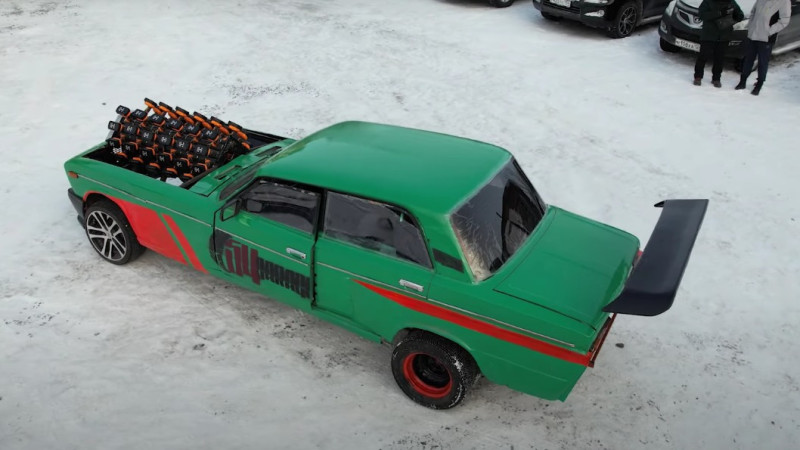 Кадры из видео