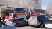 Мебельный магазин загорелся в Алматы