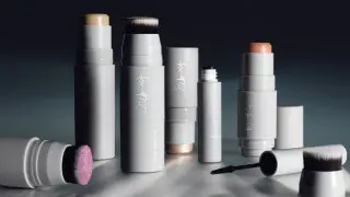 Сеть “Золотое Яблоко“ выпустила первую декоративную линейку в Казахстане