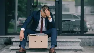 Meta намерена уволить тысячи сотрудников по всему миру