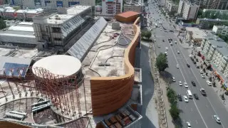 Проблемный ТРЦ на Республике в Астане решили продать за 13,5 миллиарда