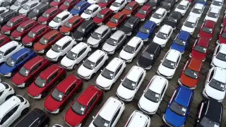 Продажи авто в Китае в январе показали самое большое падение за год