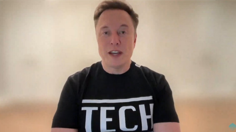 Илон Маск на Всемирном правительственном саммите в Дубае. YouTube/World Governments Summit