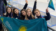 Как казахстанские спортсмены болели друг за друга на Азиаде
