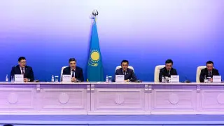 Кто еще претендовал на должность акима области Абай