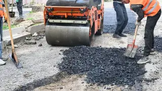 В Алматы начался досрочный ремонт дорог