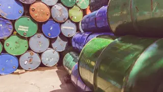 Выплачивать 3700 лет: видео о 37-миллиардном штрафе обсуждают казахстанцы