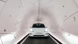 Маску дали “зеленый свет“ на строительство сверхскоростной подземной дороги в Дубае