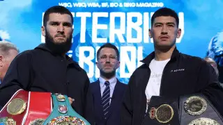 Сорвался бой турнира-реванша Бивол - Бетербиев