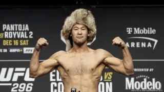 Шавката Рахмонова лишили титульного боя в UFC: известна причина