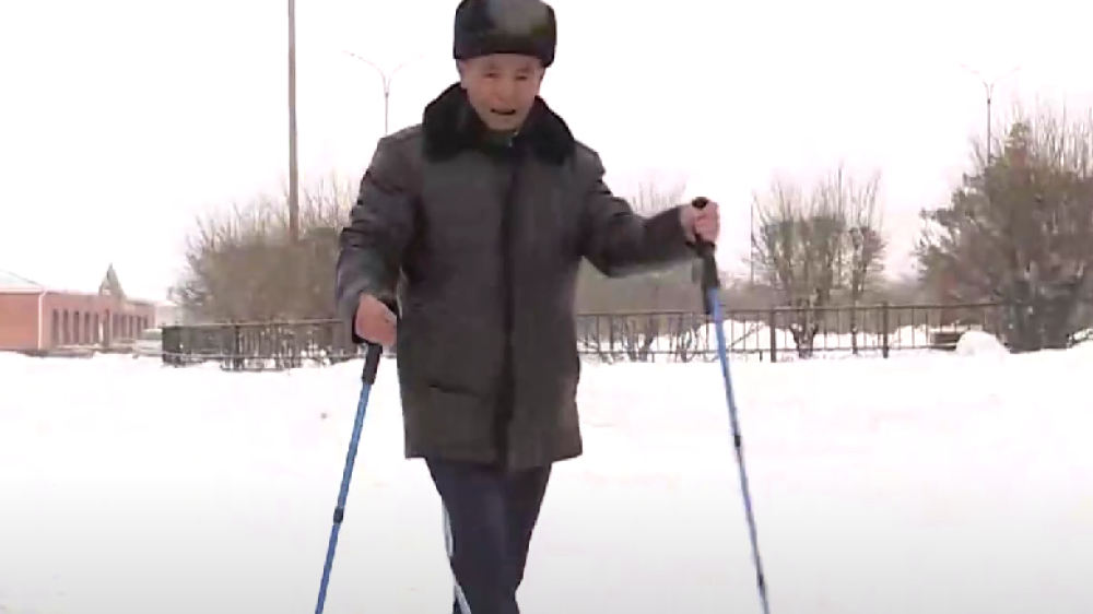83-летний казахстанец вдохновляет своим примером людей