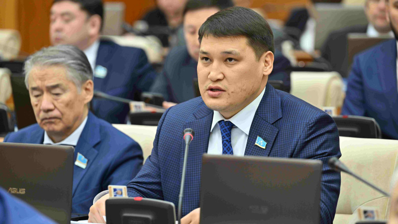 Фото:parlam.kz