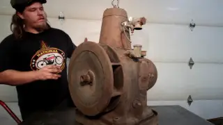 Автолюбитель смог запустить редкий исторический двигатель спустя 60 лет. Видео