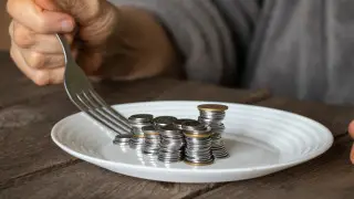 “Ужин блогера – тоже доход“: объяснение налоговика удивило соцсети