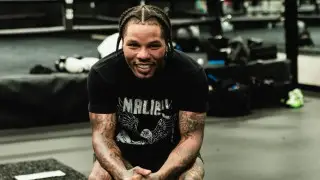 Джервонта Дэвис остановил бой за титул из-за средства для волос