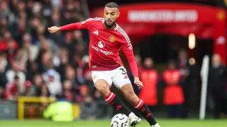 Матч “Манчестер Юнайтед“ прервали из-за оразы