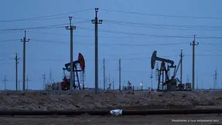 Цена на нефть резко упала - впервые за три месяца