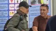 Токаев поручил наградить отважного мужчину, спасшего заложницу в аэропорту Алматы