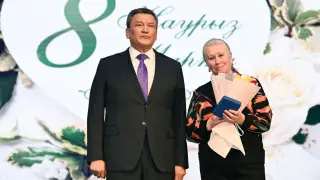 В СКО наградили женщин рабочих профессий