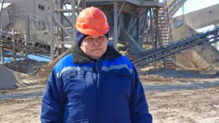 “Думала стать учителем математики“: история казахстанки с “неженской“ профессией