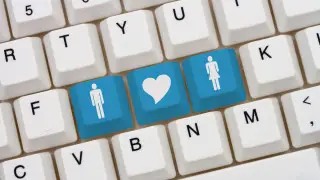 Как преступники используют сайты знакомств, рассказали в полиции