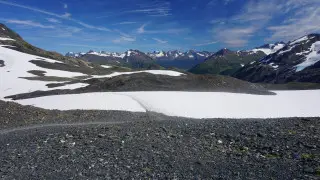 Участок автодороги закрыли из-за водопропускных работ в  Актюбинской области