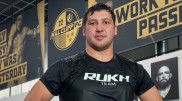 Стала известна причина поражения Дияра Нургожая в UFC