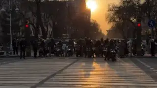 Мопедисты устроили хаос в центре Алматы. Видео