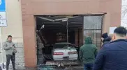Toyota влетела в супермаркет в Павлодаре