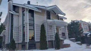 Акимату не удалось продать особняк Бахыта Ибрагима в Алматы. Его стоимость выросла