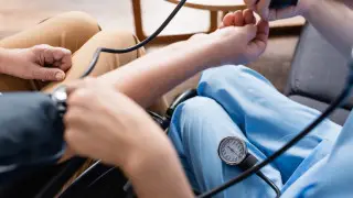 Благодаря ОСМС казахстанцы стали жить дольше - Минздрав