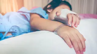 Мам не пускают к детям: глава Минздрава ответила на обращение адвоката в соцсетях