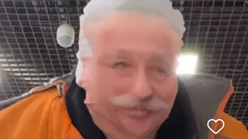 Кадры из видео