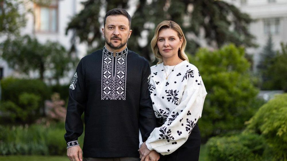 Названы доходы семьи Зеленского за прошлый год