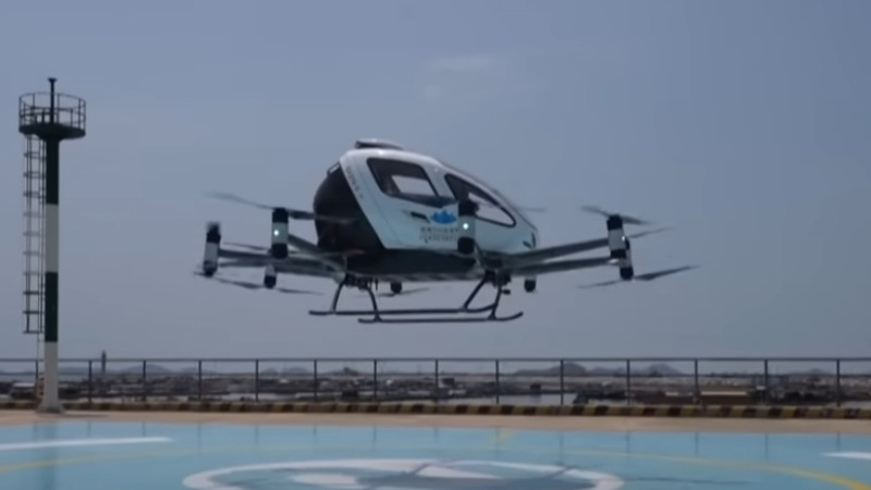 Кадры из видео