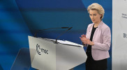 Глава Еврокомиссии предложила Трампу переговоры о тарифах