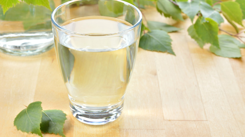 Березовый сок. Фото: depositphotos.com