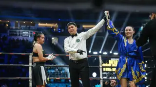 Красавица-боксерша из Казахстана одержала трудную победу в Астане