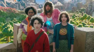 Зрители сходят с ума: на премьеру Minecraft пришлось вызывать полицию