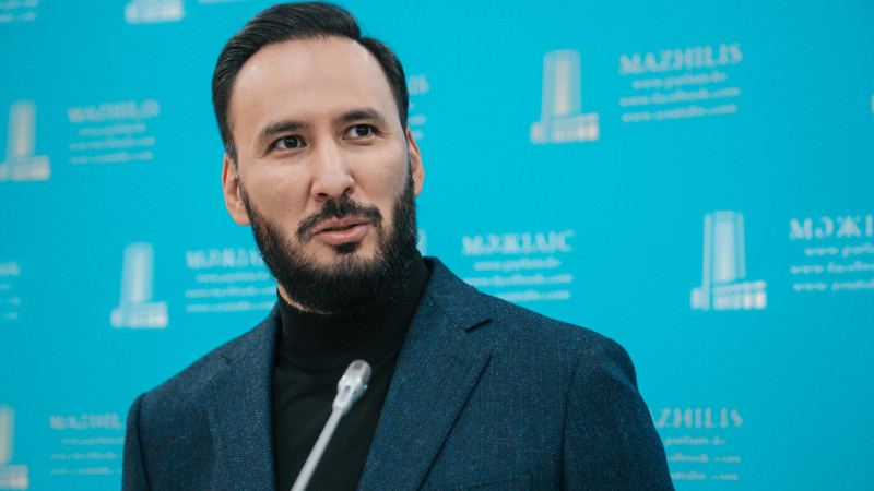 Айдарбек Ходжаназаров. Фото: партия Respublica