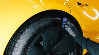 Почему автошины делают именно черного цвета и бывают ли другие, ответил эксперт