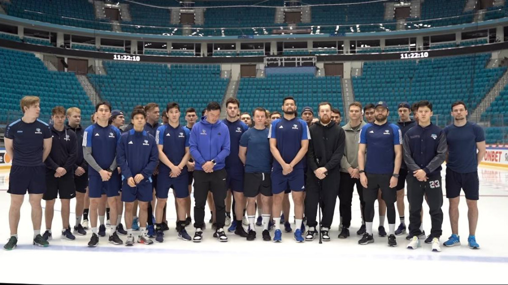 Кадры из видео