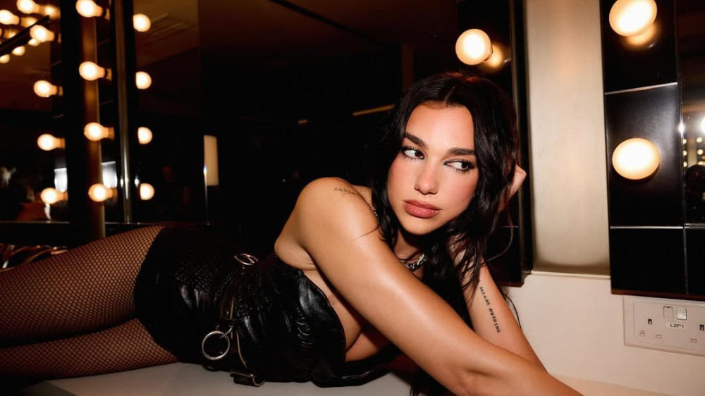 Фото: Instagram/dualipa