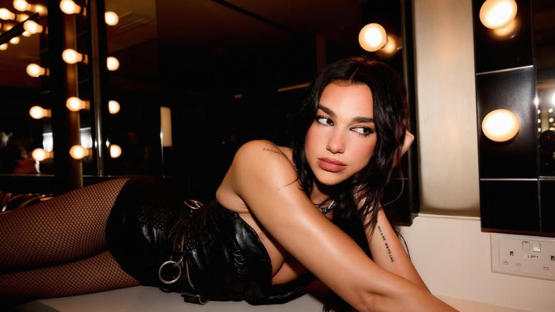 Фото: Instagram/dualipa