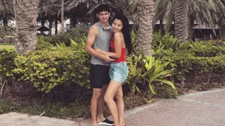 Казахстанский футболист показал фотографию с женой в бане