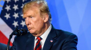Рейтинг Трампа начал снижаться - СМИ